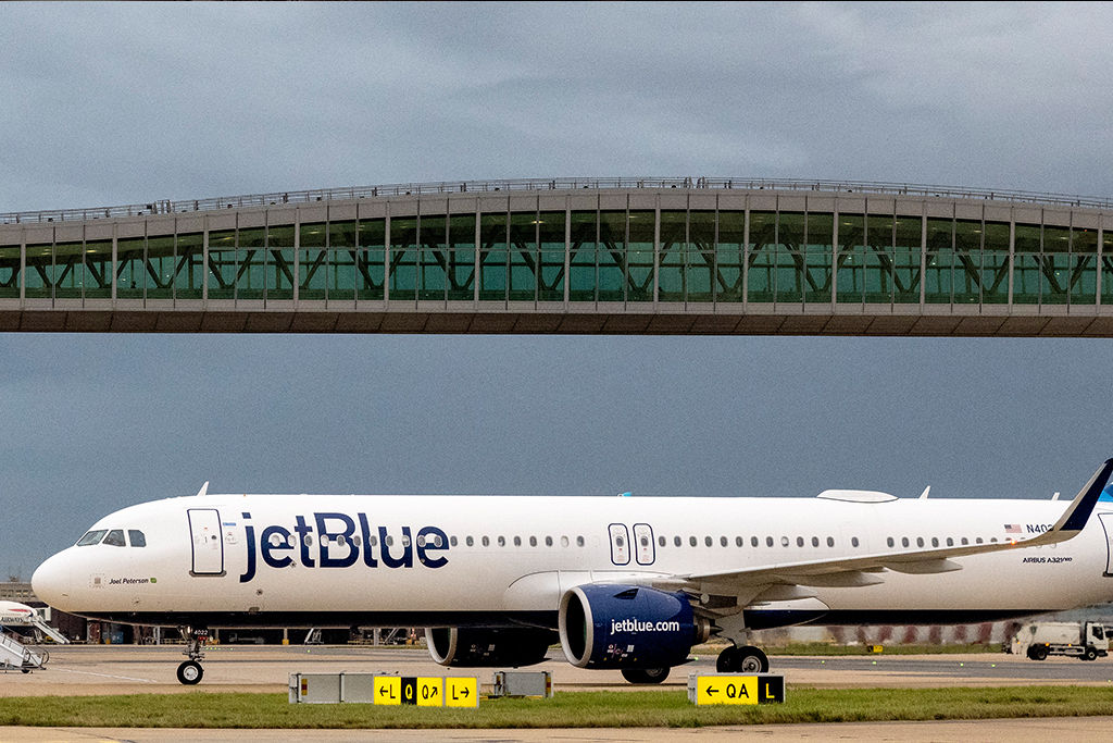 JetBlue at London Gatwick